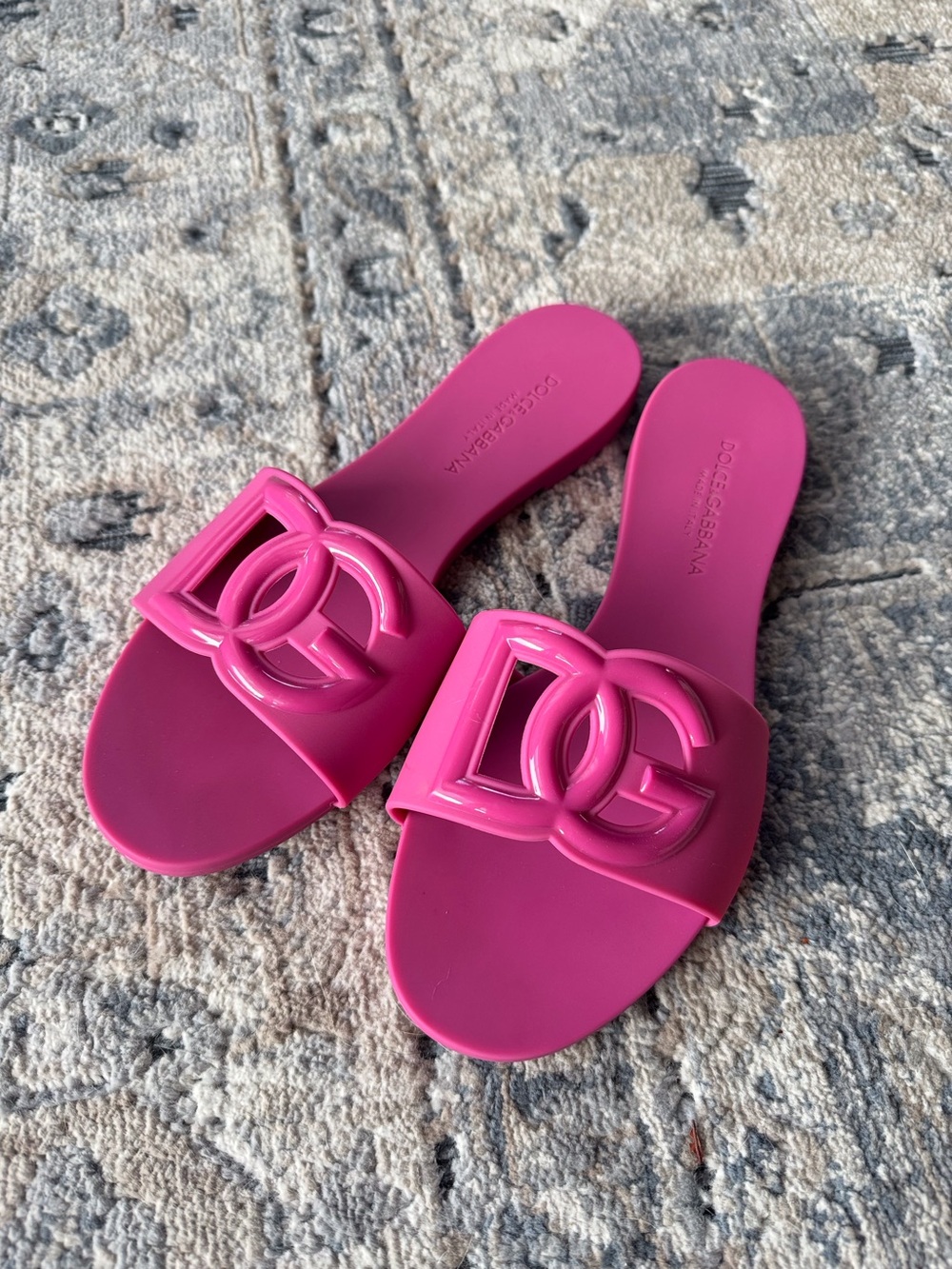 Dolce & Gabbana Pink Fuchsia Logo Slide Sandals 38